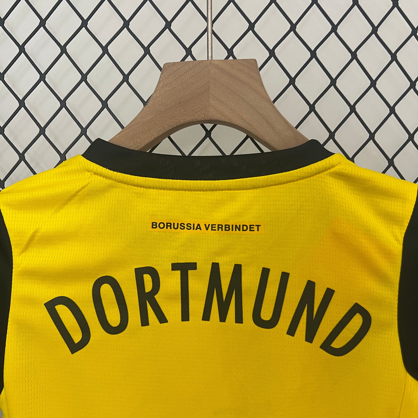 Equipación Niño Dortmund Talla 16-28