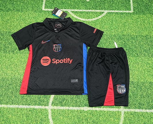 Equipación Niño Barcelona Talla 16-28