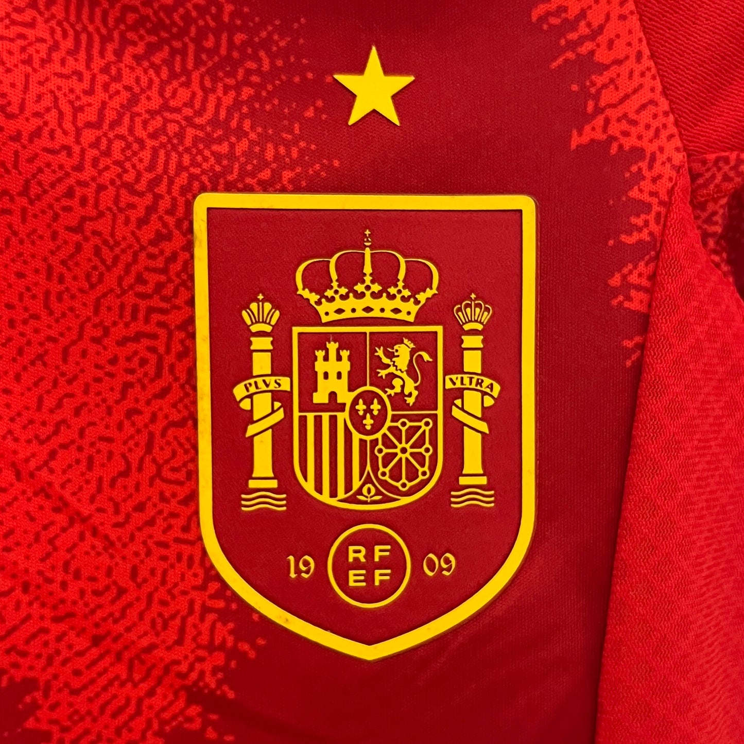 Equipación Niño España Talla 16-28