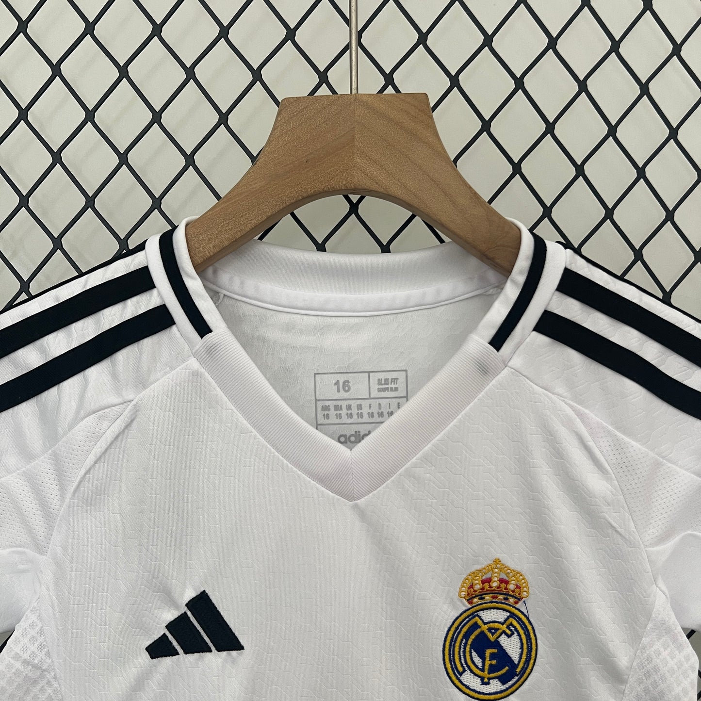 Equipación Niño Real Madrid Talla 16-28