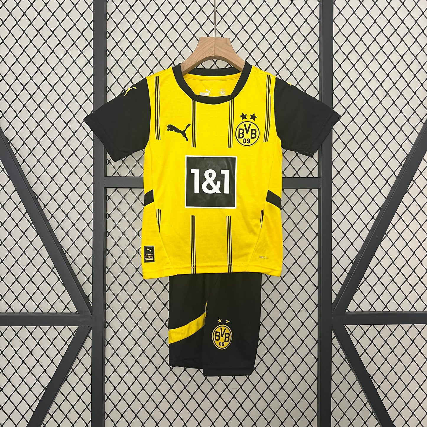 Equipación Niño Dortmund Talla 16-28