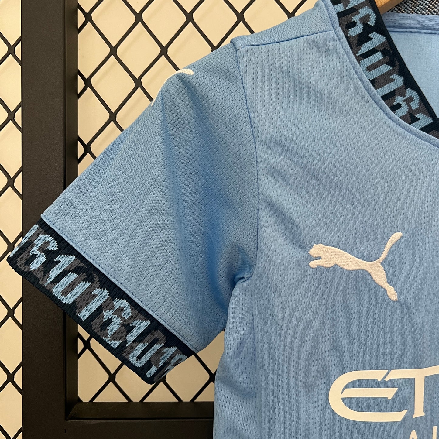 Equipación Niño Manchester City Talla 16-28