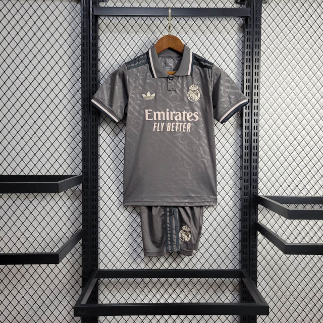 Equipación Niño Real Madrid Talla 16-28