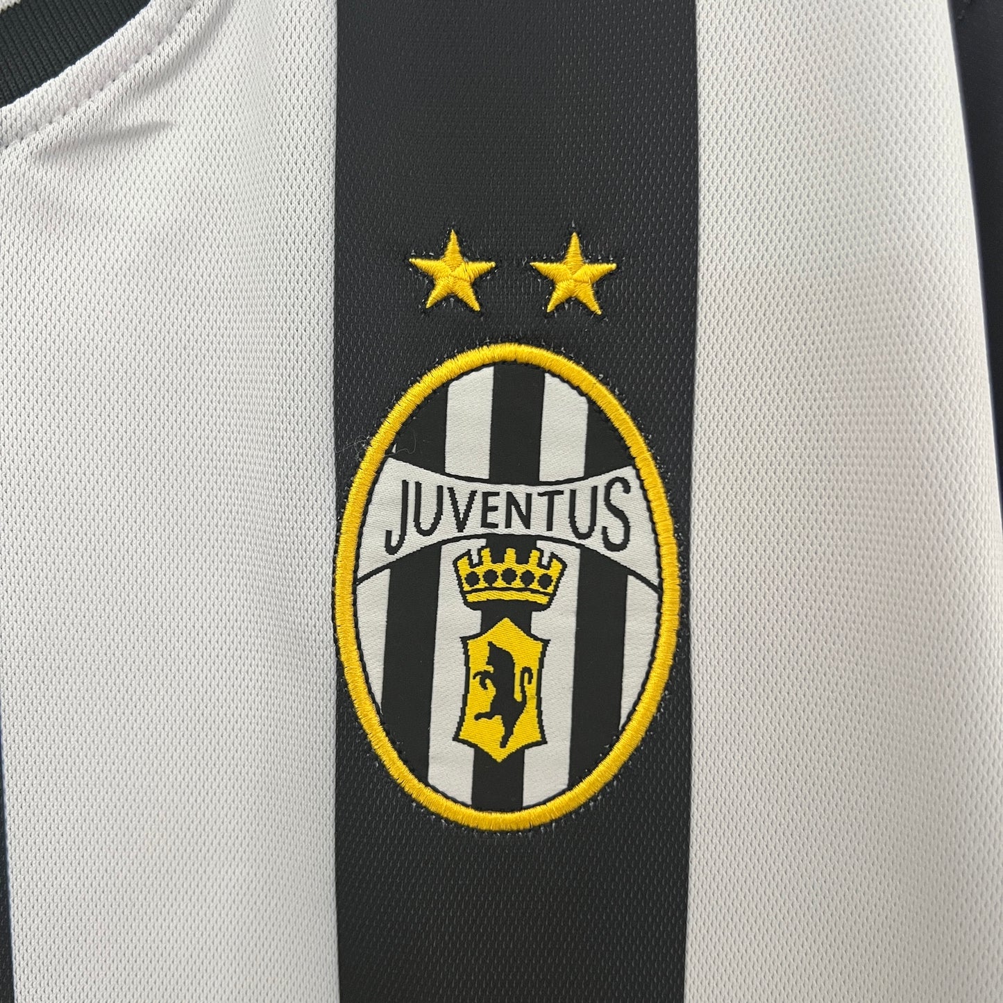 Juventus Retro Jersey 01/02 S-XXL