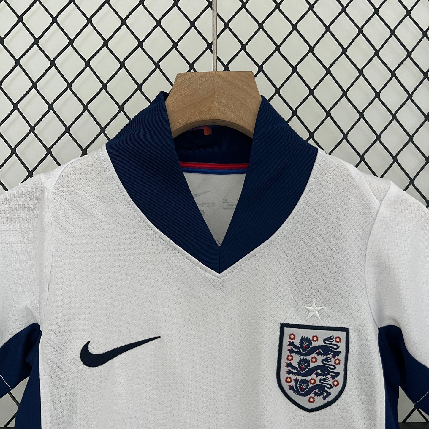 England Child Kit Size 16-28 