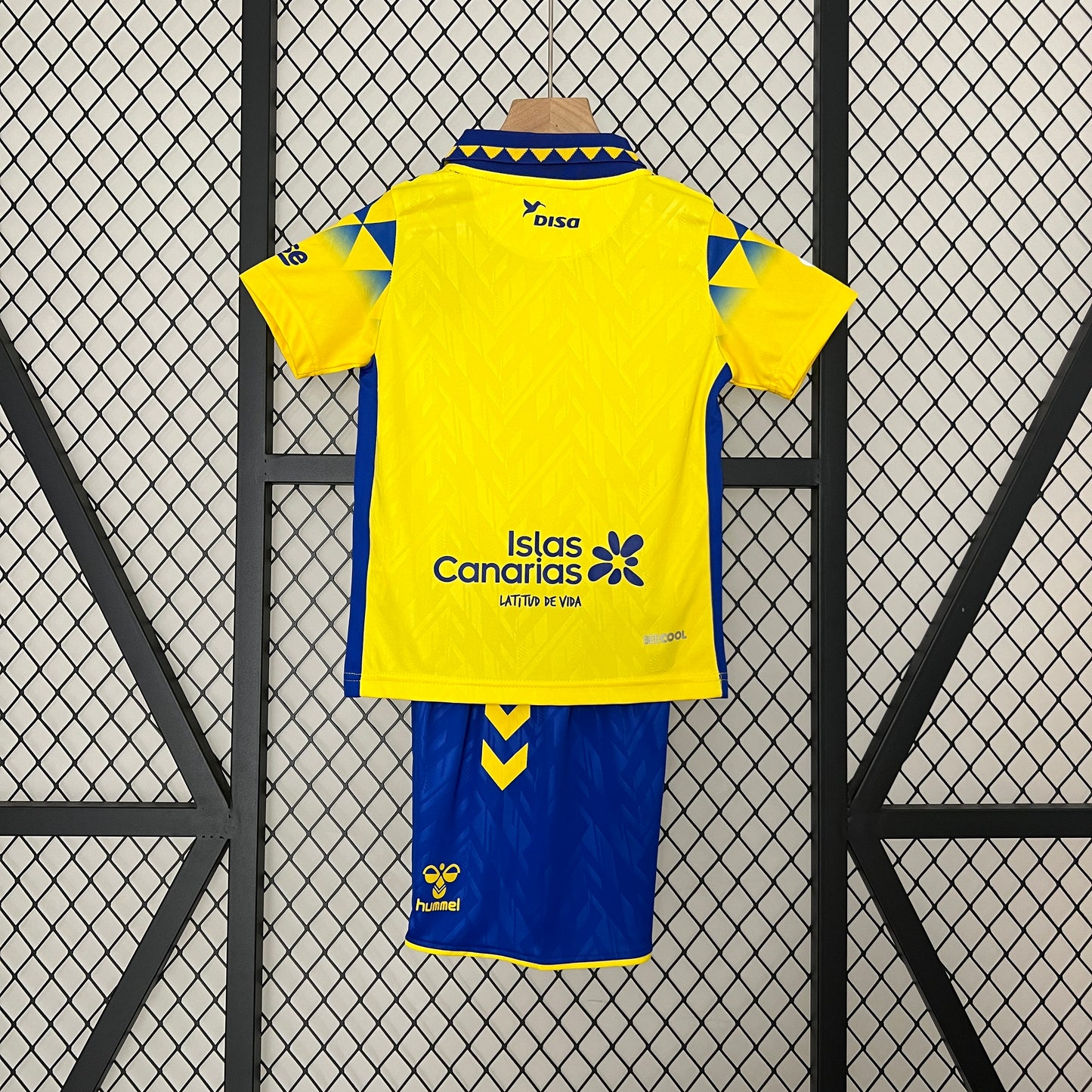 Equipación Niño Las Palmas Talla 16-28