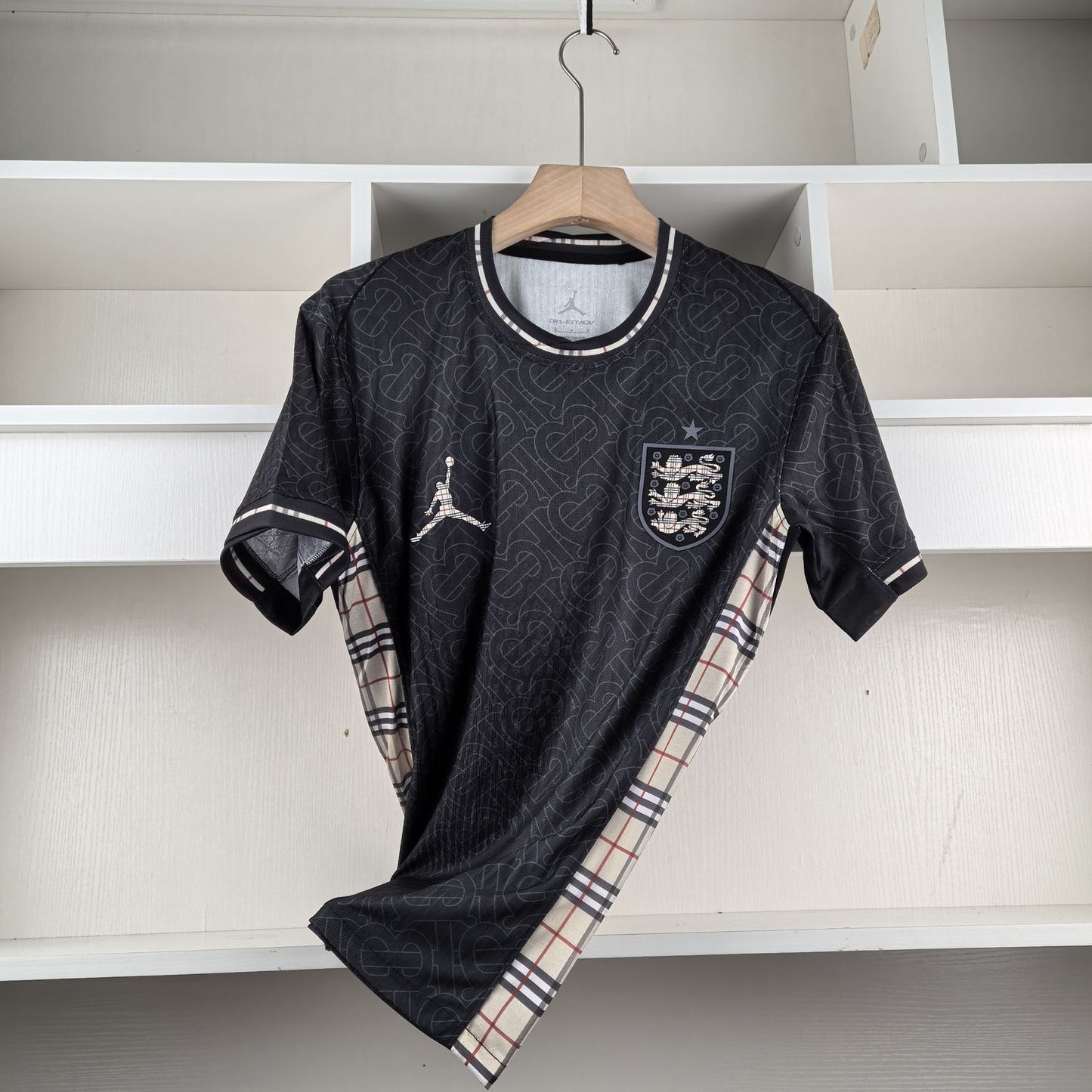 Inglaterra x Burberry Jersey Special Edition S-3XL